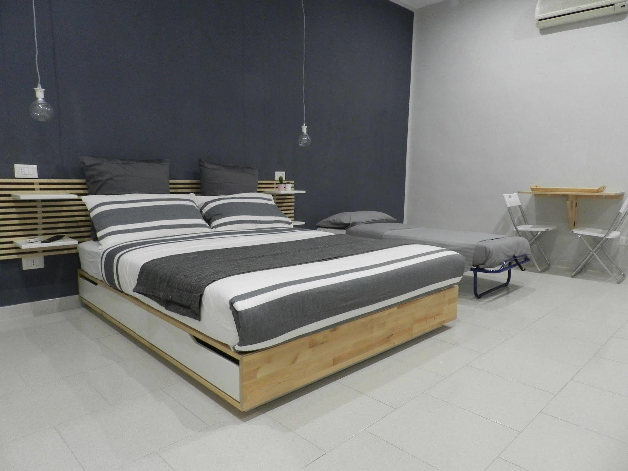 Mola Rooms Napoli Eksteriør billede